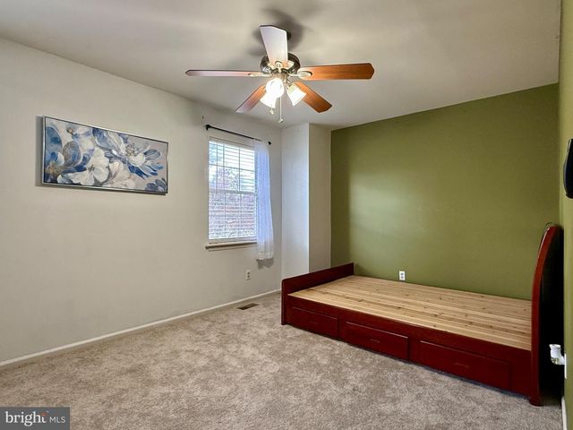 9 INGRID CT, Wilmington, DE 19808