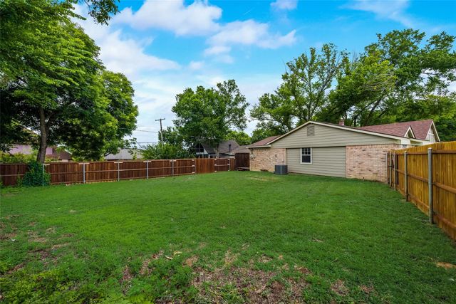 4200 Snow Mass Drive, Arlington, TX 76016