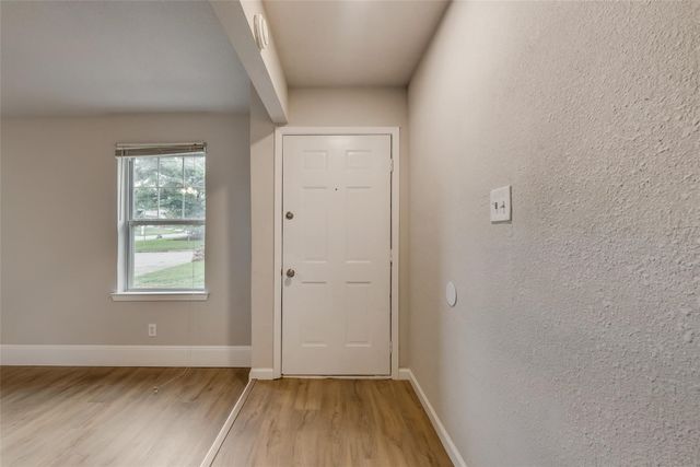 4200 Snow Mass Drive, Arlington, TX 76016