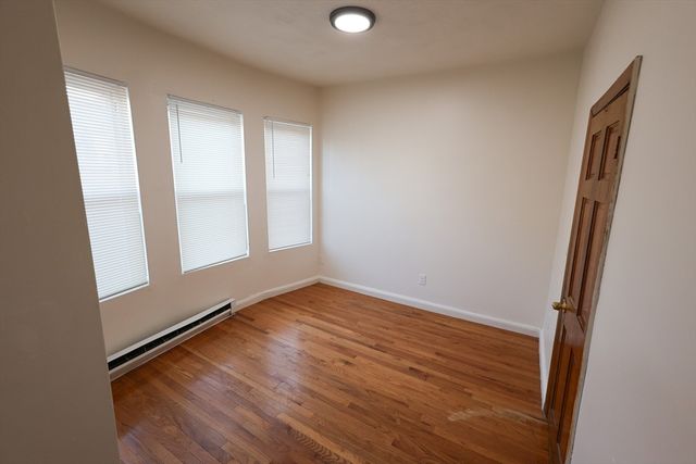 1 Kenilworth Street 5, Boston, MA 02119