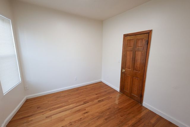 1 Kenilworth Street 5, Boston, MA 02119