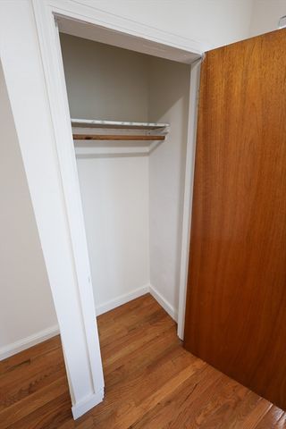 1 Kenilworth Street 5, Boston, MA 02119