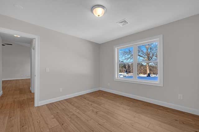 7 B L Stevens Rd B, Charlton, MA 01507