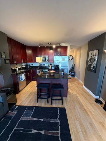 1636 N WELLS Street 612, Chicago, IL 60614