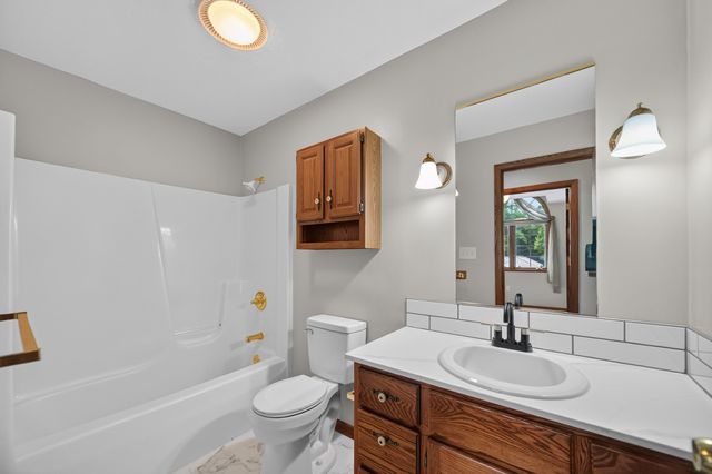 4066 AVENIEL Court, Millcreek, PA 16506