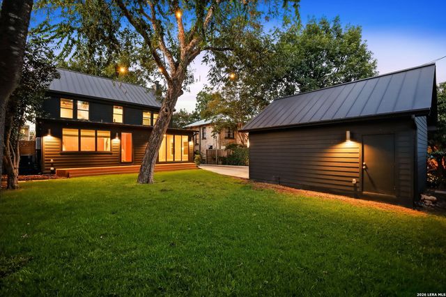 434 THELMA DR, Olmos Park, TX 78212