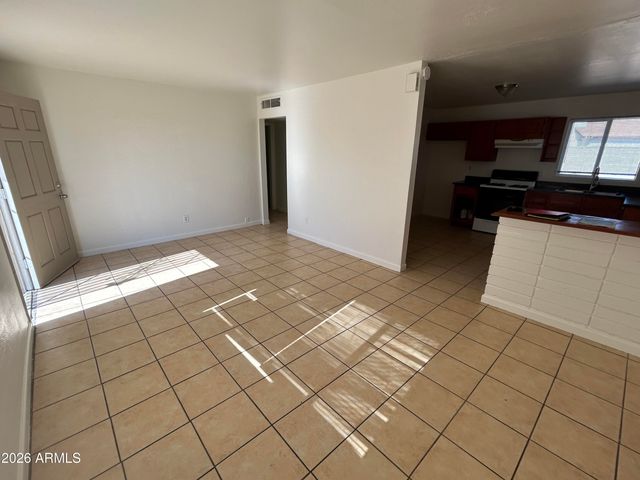 114 W RILEY Drive, Avondale, AZ 85323