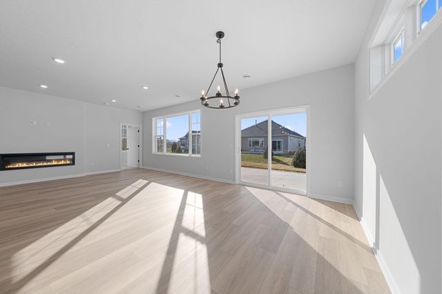 1290 149th Street W, Rosemount, MN 55068