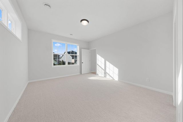 1290 149th Street W, Rosemount, MN 55068