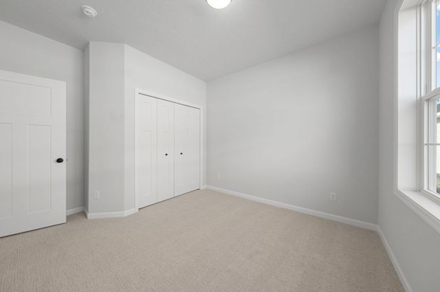 1290 149th Street W, Rosemount, MN 55068