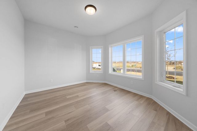 1290 149th Street W, Rosemount, MN 55068