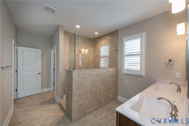 12542 North Readers Ln, Manakin Sabot, VA 23103