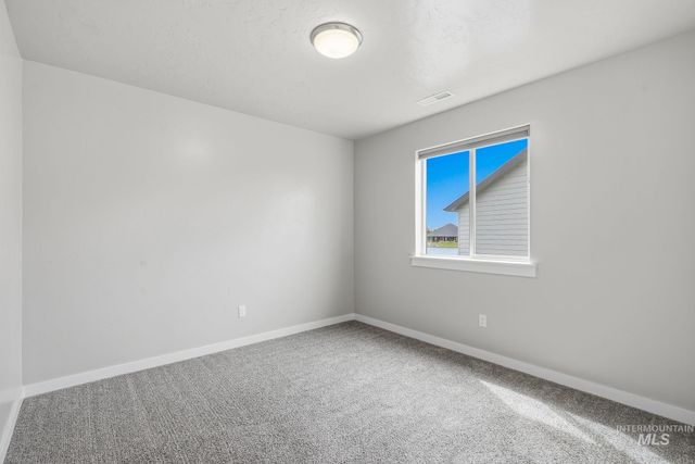 949 N Synergy Ln, Eagle, ID 83616