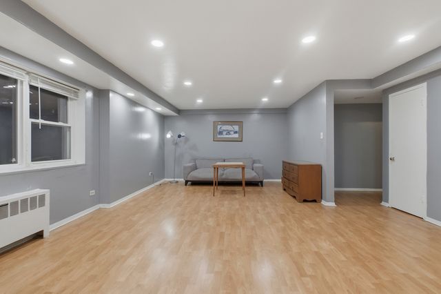 6144 N Damen Avenue GG, Chicago, IL 60659