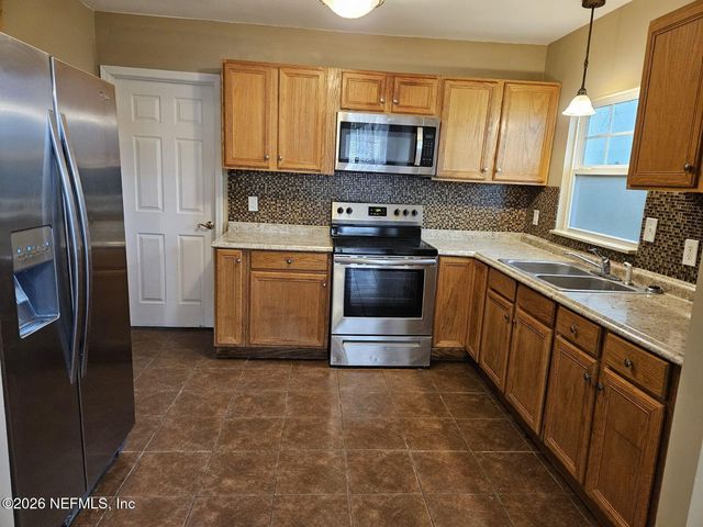 848 CRESTWOOD Street, Jacksonville, FL 32208