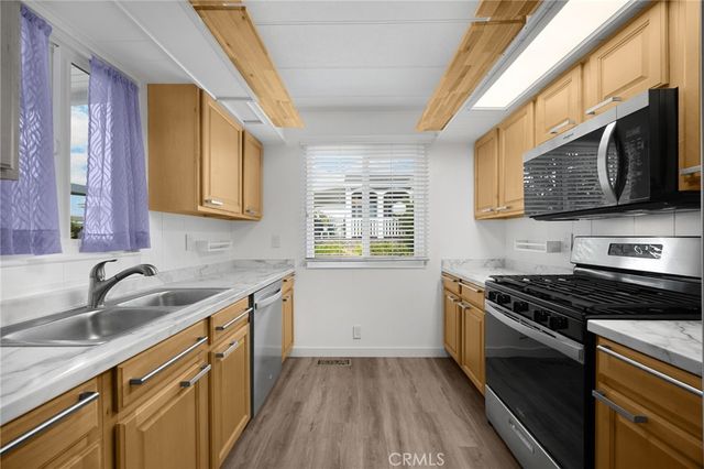 16943 S Lake Forest 95, Yorba Linda, CA 92886