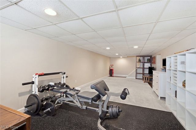 567 Twilight Drive, Seven Hills, OH 44131
