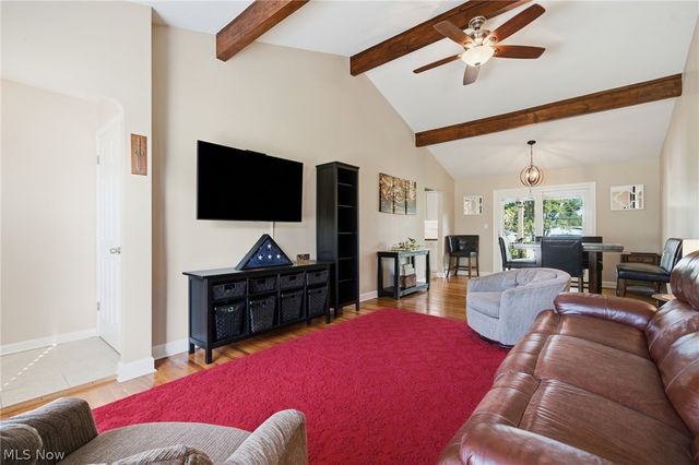 567 Twilight Drive, Seven Hills, OH 44131