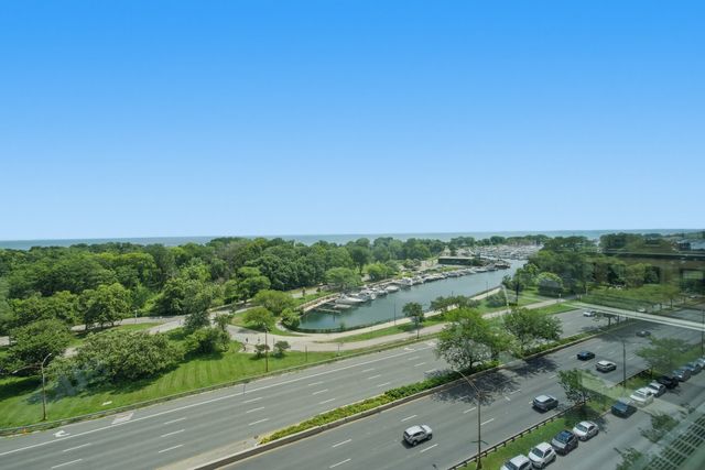 3550 N LAKE SHORE Drive 1202, Chicago, IL 60657