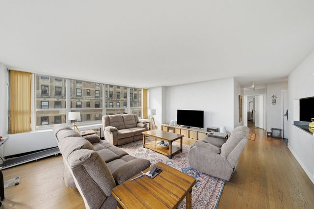 3550 N LAKE SHORE Drive 1202, Chicago, IL 60657