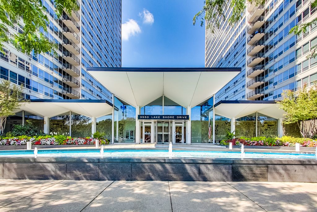 3550 N LAKE SHORE Drive 1202, Chicago, IL 60657
