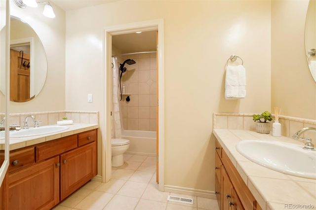7068 Turweston Lane, Castle Rock, CO 80108