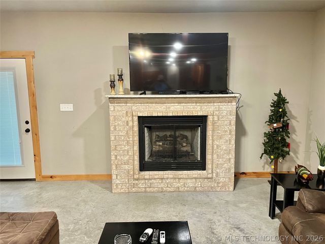 1722 Depot Place, Kingston, OK 73439