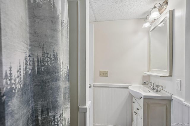 48 Montrose Station Road, Montrose, NY 10548