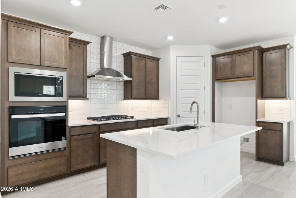 27439 N 69th Lane, Peoria, AZ 85383 — photo 3