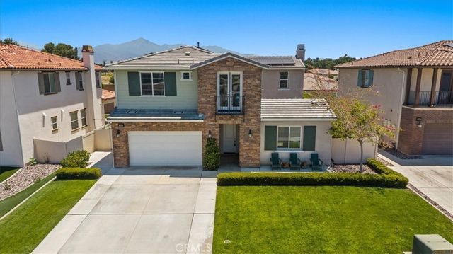 10951 Golden Rod Street, Redlands, CA 92373