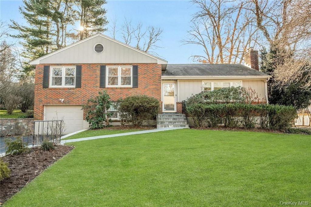 6 Crest Drive, White Plains, NY 10607