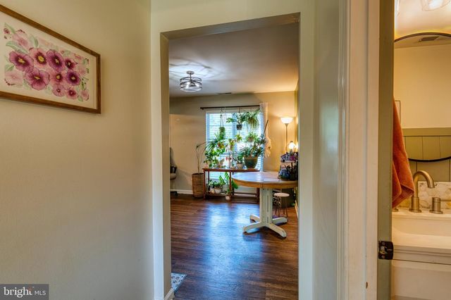 273 W DARBY CIR, Dover, DE 19904