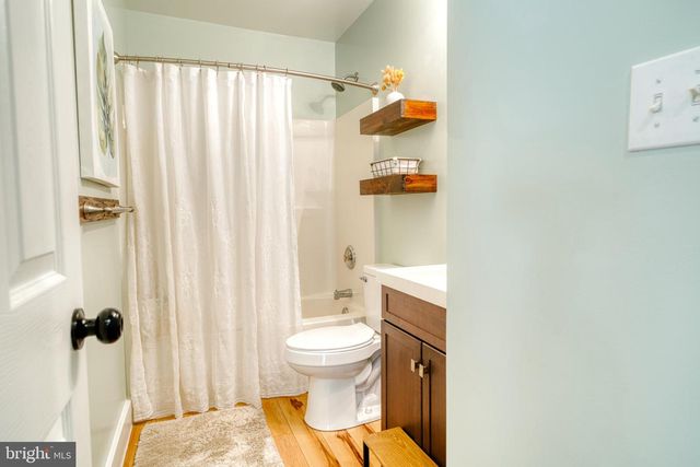 273 W DARBY CIR, Dover, DE 19904
