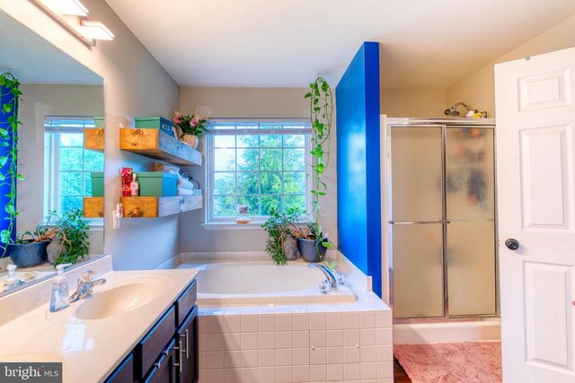 273 W DARBY CIR, Dover, DE 19904