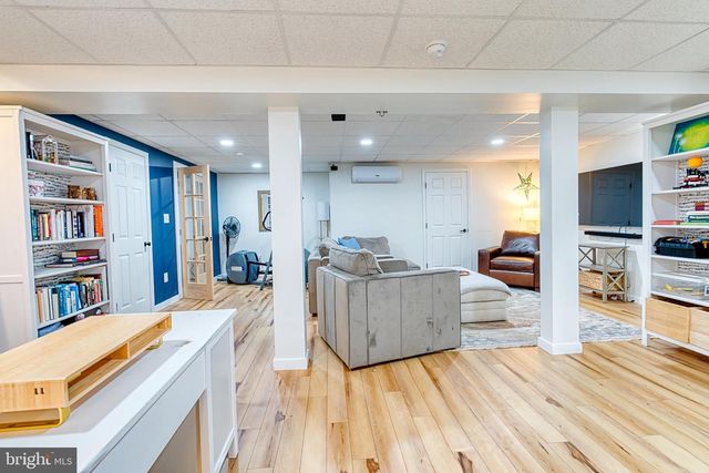 273 W DARBY CIR, Dover, DE 19904
