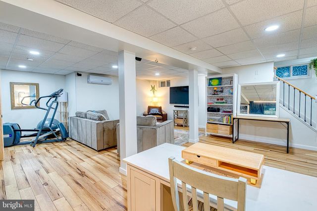 273 W DARBY CIR, Dover, DE 19904