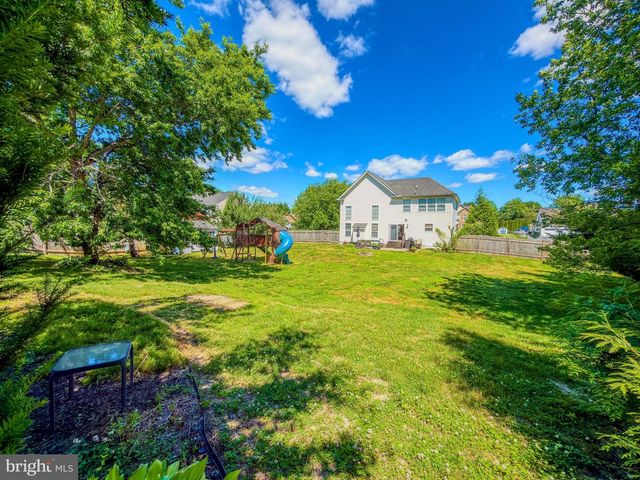 273 W DARBY CIR, Dover, DE 19904