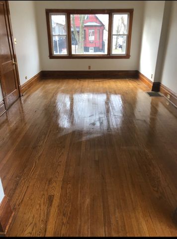 10401 S Avenue H, Chicago, IL 60617