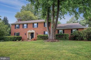 9 BRIDLESHIRE RD, Newark, DE 19711
