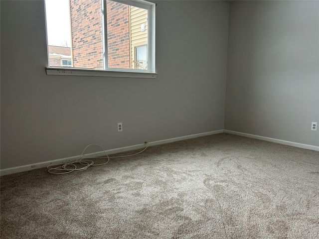 34650 Clarkson Drive W 43, Fraser, MI 48026