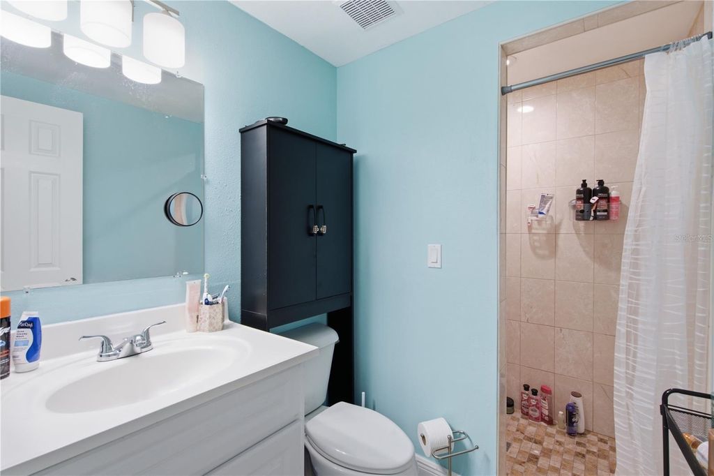 Image 40 of property listing at 10311 ORCHARD HILLS COURT, Tampa, FL 33615