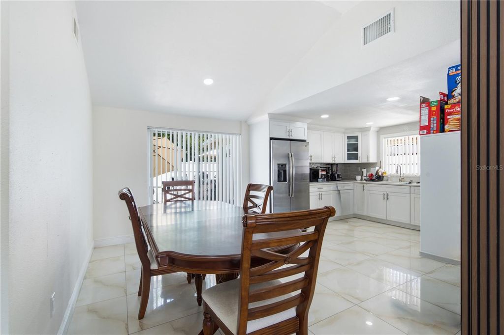 Image 6 of property listing at 10311 ORCHARD HILLS COURT, Tampa, FL 33615