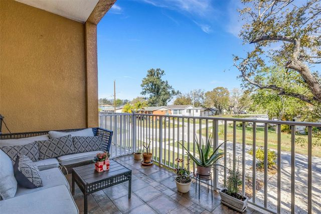 5018 W LANCASTER STREET, Tampa, FL 33616