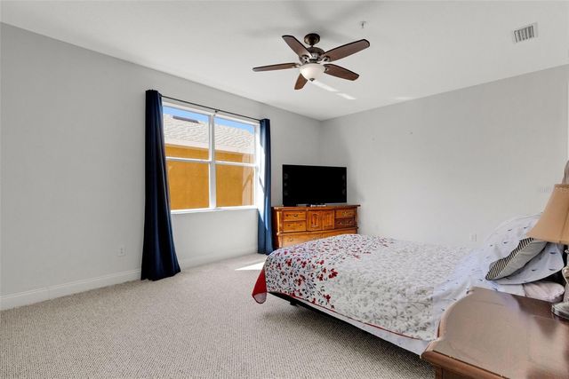 5018 W LANCASTER STREET, Tampa, FL 33616