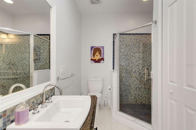 5018 W LANCASTER STREET, Tampa, FL 33616