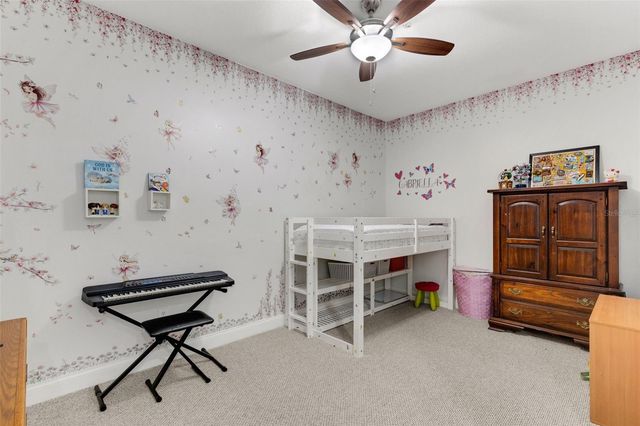 5018 W LANCASTER STREET, Tampa, FL 33616