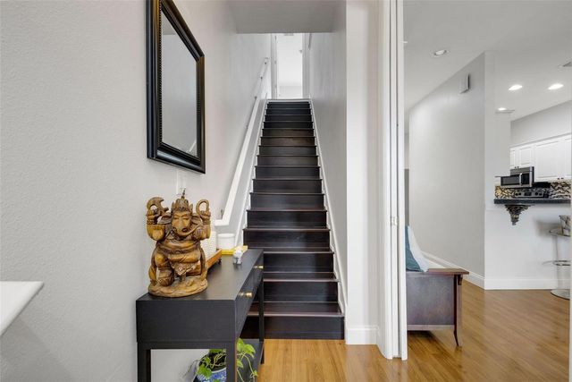 5018 W LANCASTER STREET, Tampa, FL 33616