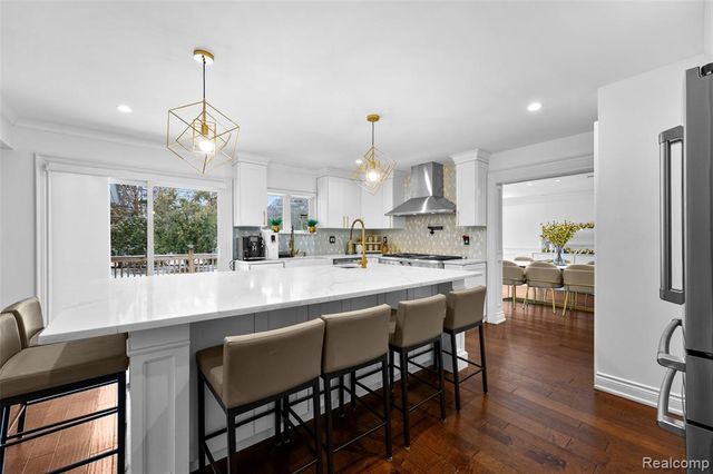 25051 Marshall Street, Dearborn, MI 48124