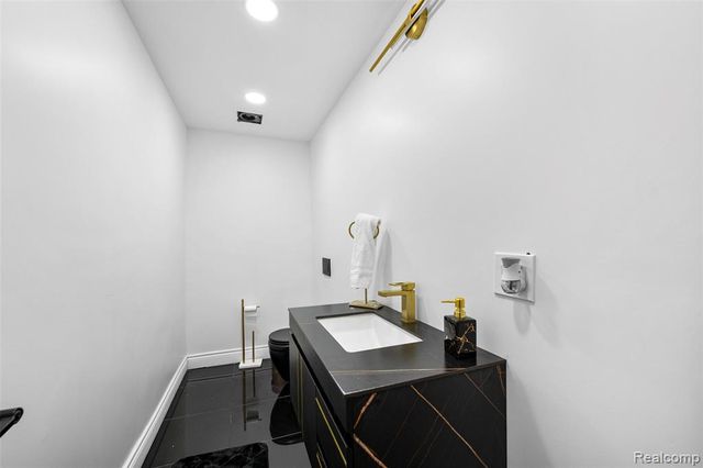 25051 Marshall Street, Dearborn, MI 48124