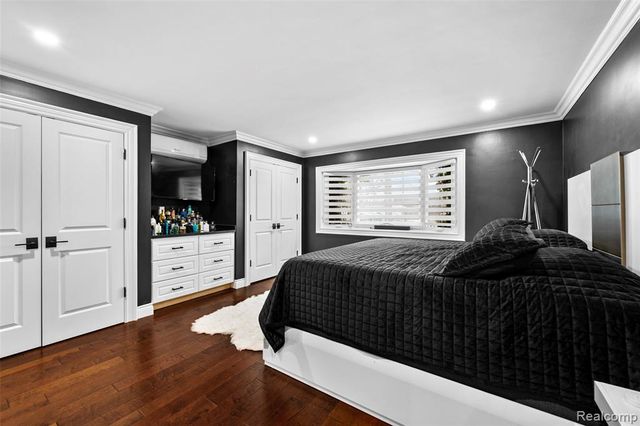 25051 Marshall Street, Dearborn, MI 48124